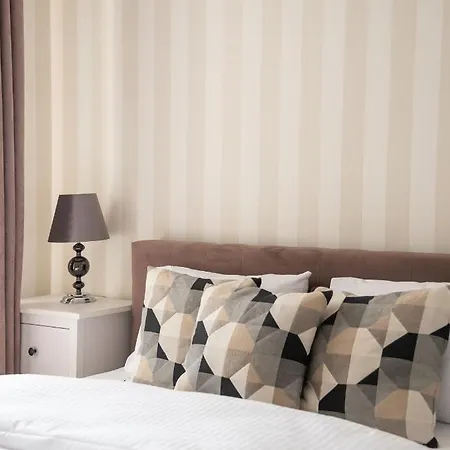 Apartment Metro Plocka Exclusive